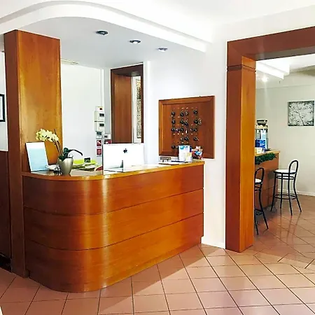 Losanna Hotel 3*