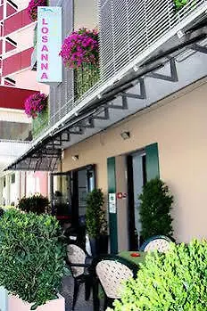 Losanna 3* リミニ