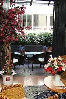 Losanna 酒店 里米尼