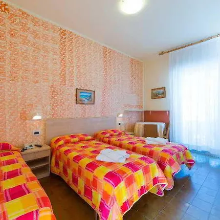 Hotell Losanna Rimini